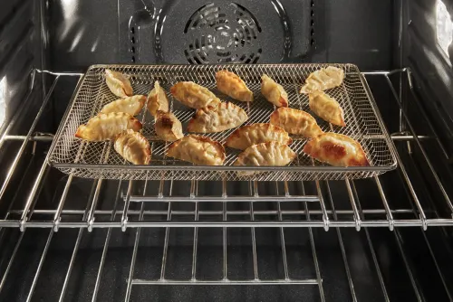 Maytag 30 Inch Single Electric Wall Oven with 5.0 cu. ft. - Image 3